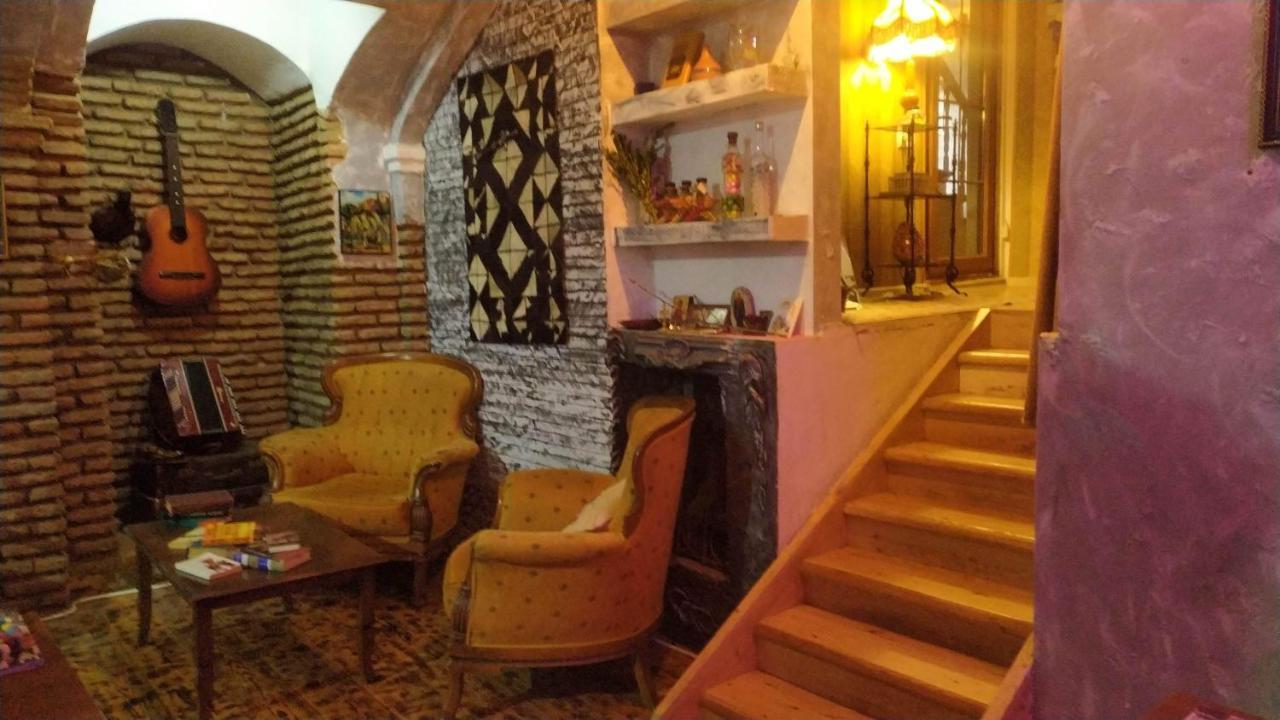 Winetorium Hotel Tbilisi Buitenkant foto