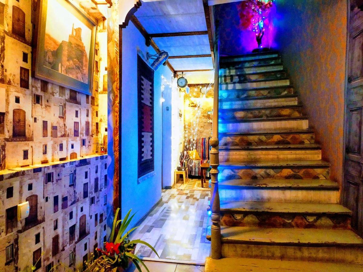 Winetorium Hotel Tbilisi Buitenkant foto