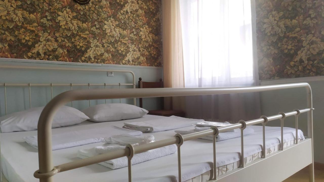 Winetorium Hotel Tbilisi Buitenkant foto