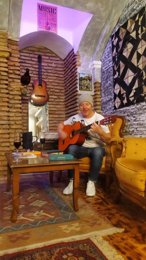 Winetorium Hotel Tbilisi Buitenkant foto