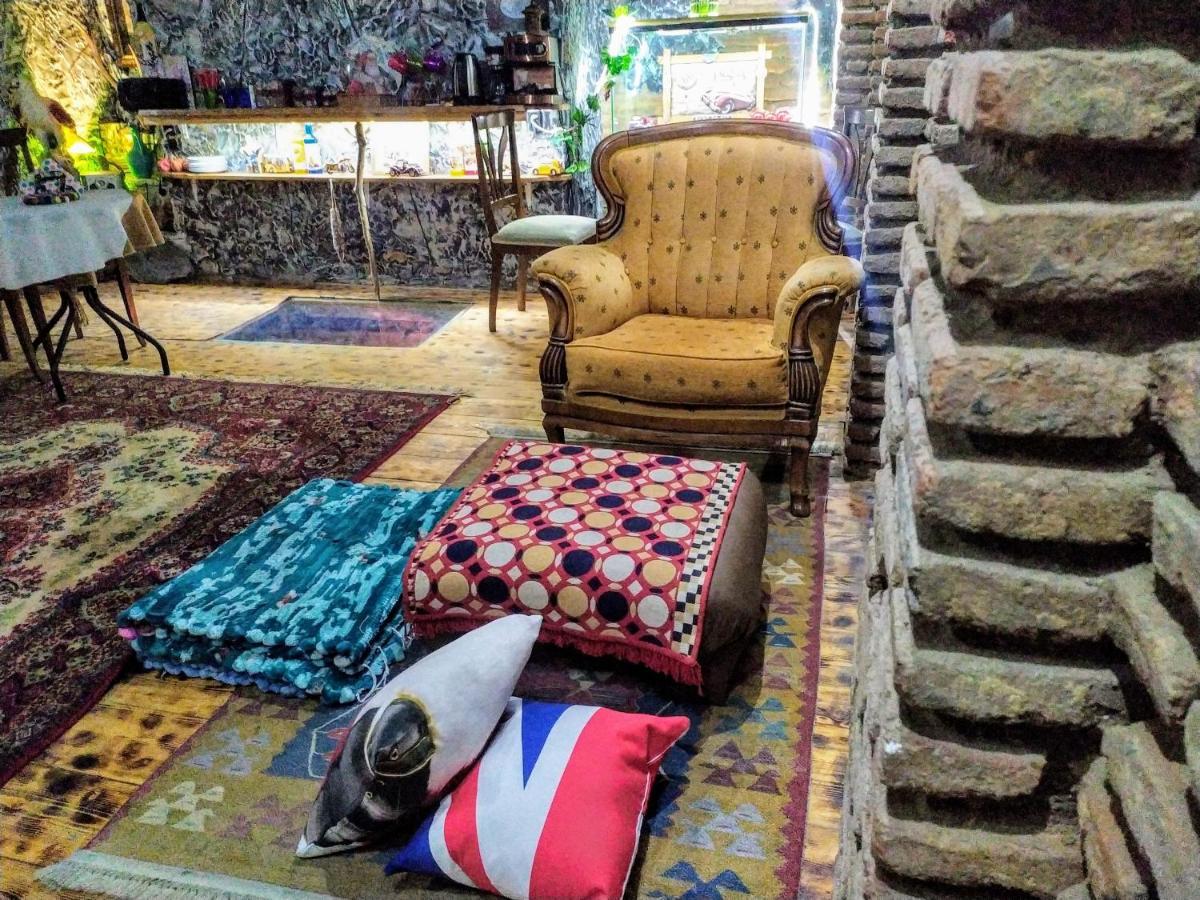 Winetorium Hotel Tbilisi Buitenkant foto