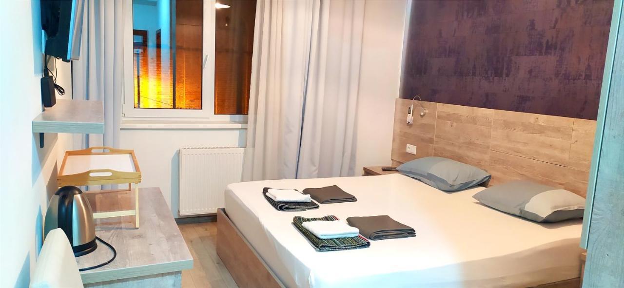 Winetorium Hotel Tbilisi Buitenkant foto