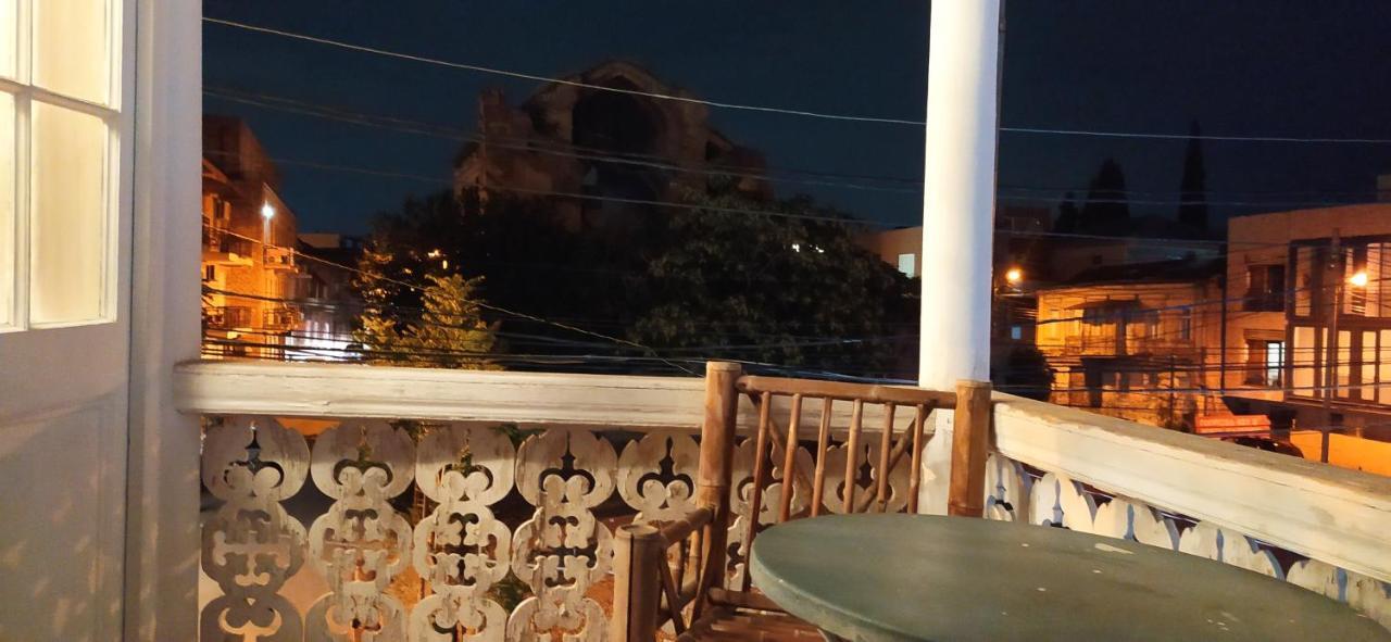 Winetorium Hotel Tbilisi Buitenkant foto