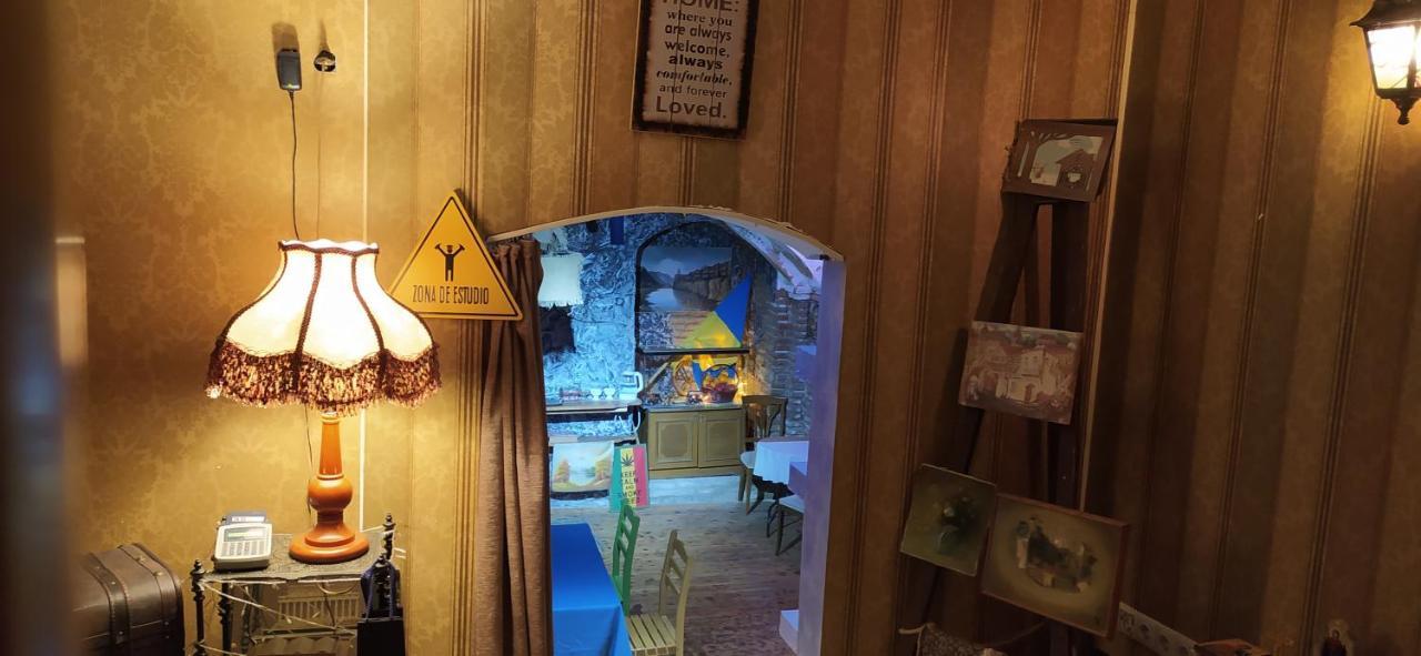 Winetorium Hotel Tbilisi Buitenkant foto