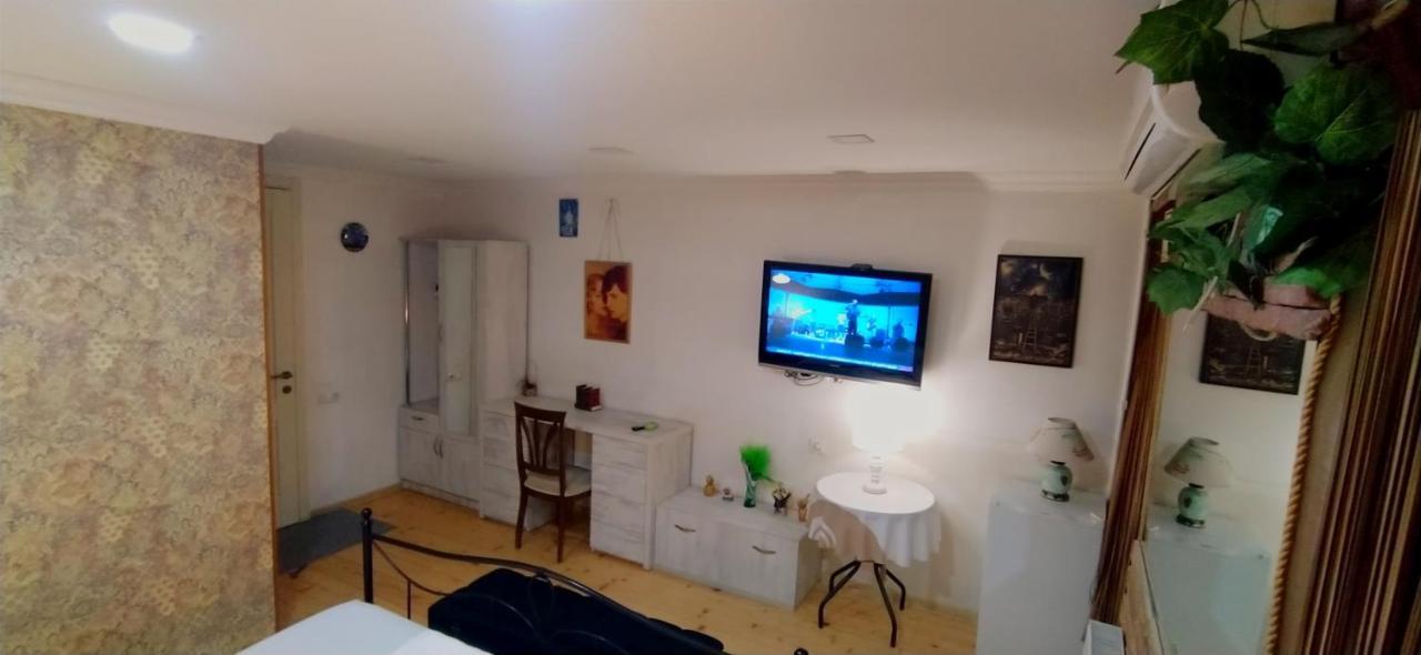 Winetorium Hotel Tbilisi Buitenkant foto