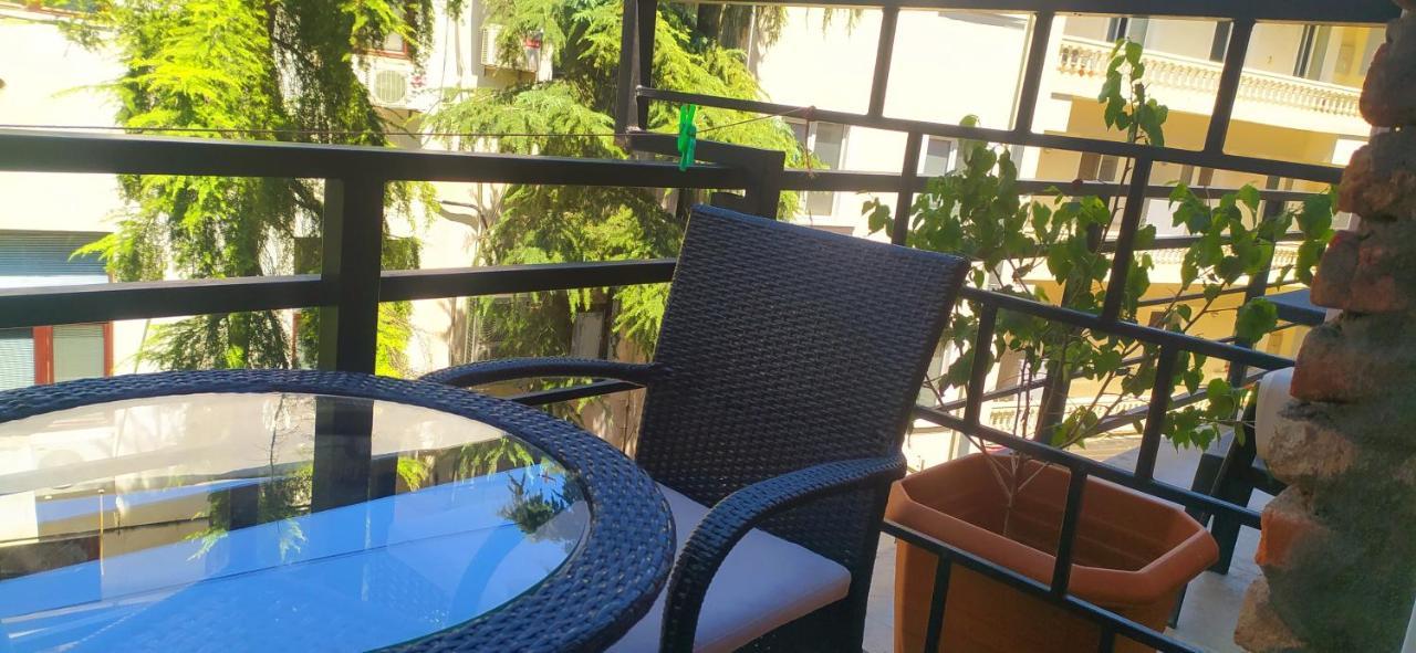 Winetorium Hotel Tbilisi Buitenkant foto